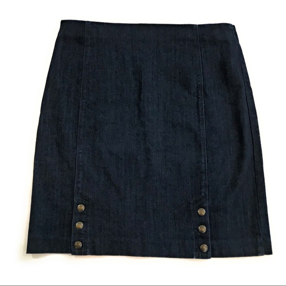 (Sold) J. Jill Dark Denim Pencil Skirt, Size 4P - Picture 5 of 6